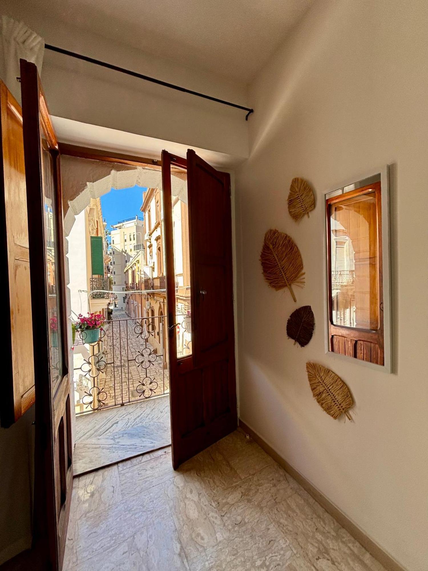La Pergola Del Centro Apartamento Brindisi Exterior foto